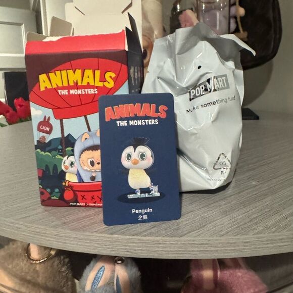 Authentic Popmart - Labubu ANIMALS The Monsters Penguin Action Figure - Picture 1 of 3